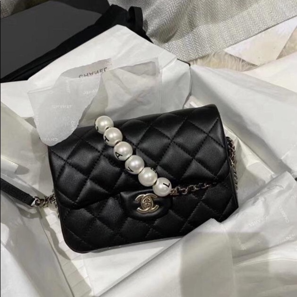 Chanel 2020 pearl flap bag